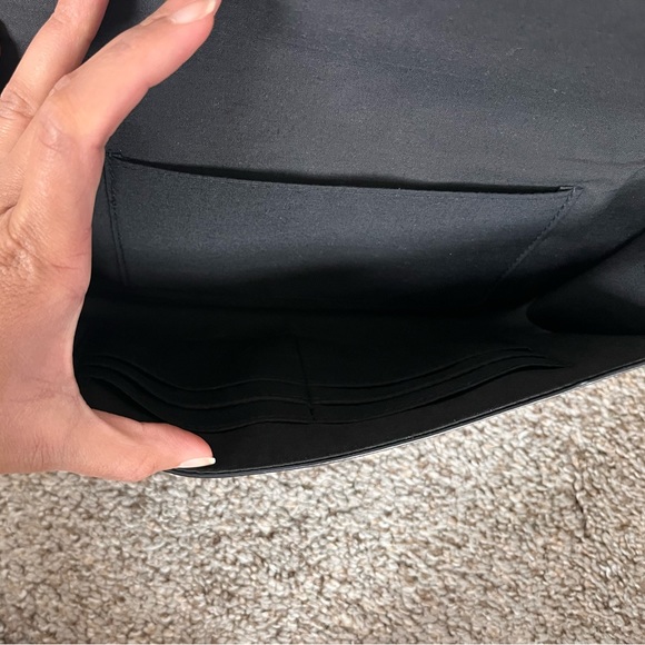 Guess Black Clutch - Picture 4 of 7